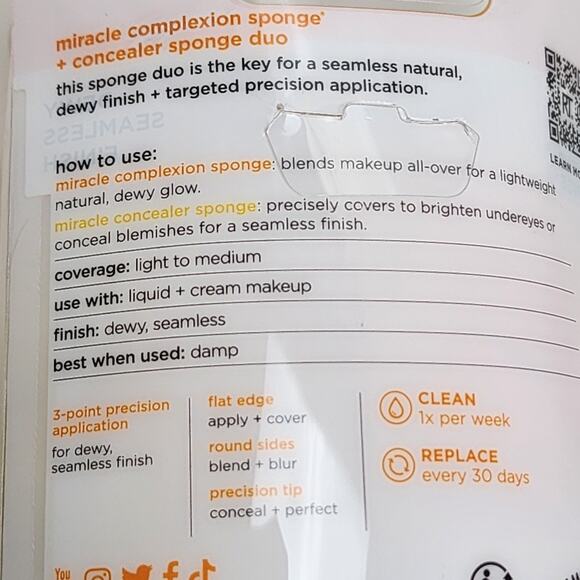 Target Real Techniques Miracle Complexion Sponge + Concealer Sponge Duo 2pc - Picture 3 of 3